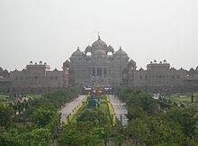 Planning and Informality in India - Akshardham Temple
