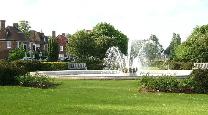 Welwyn Garden City The Parkway Fountain