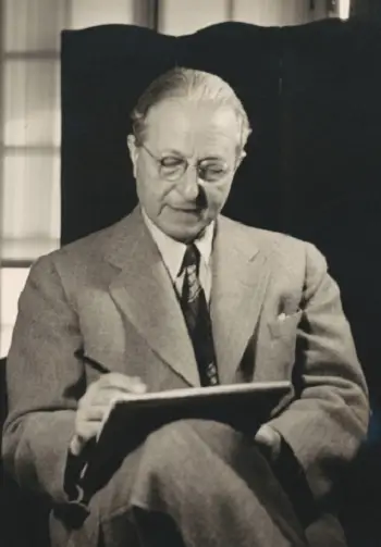 Clarence Stein